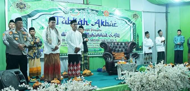 Tabligh Akbar dalam Memperingati Maulid Nabi Muhammad SAW di Kabupaten Batanghari