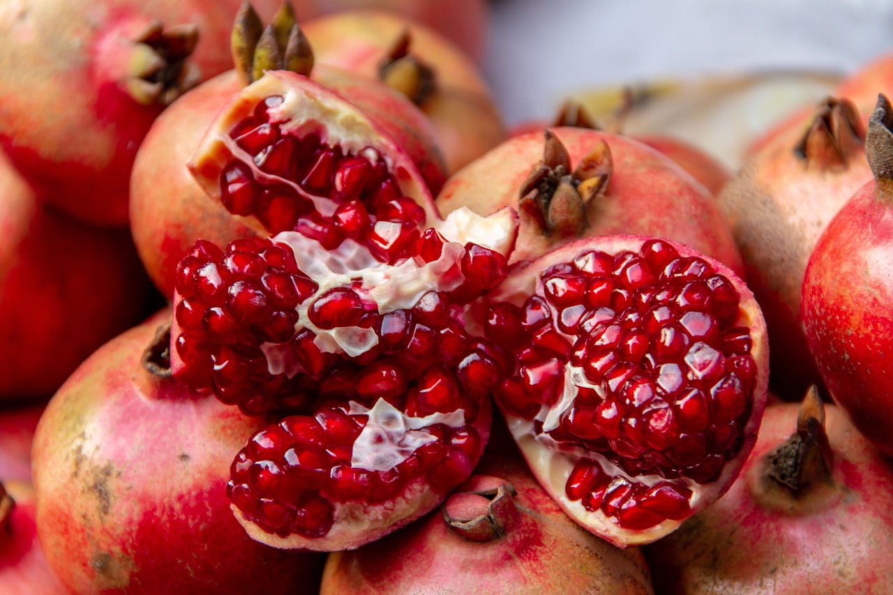 4 Manfaat Buah Delima yang Jarang Diketahui, Beserta Kandungan Nutrisinya