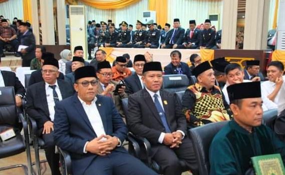 Ketua Sementara DPRD Sungai Penuh Hadir dalam Pelantikan DPRD Kota Jambi 