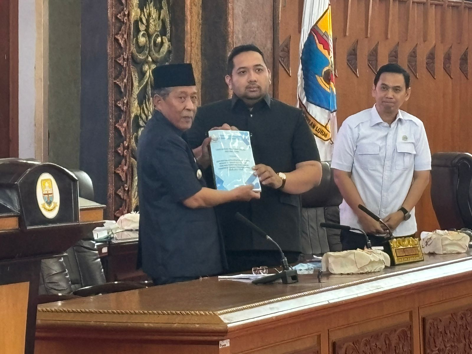 DPRD Provinsi Jambi Gelar Rapat Paripurna terkait Pandangan Umum Fraksi Terhadap Nota Pengantar LKPJ Gubernur 