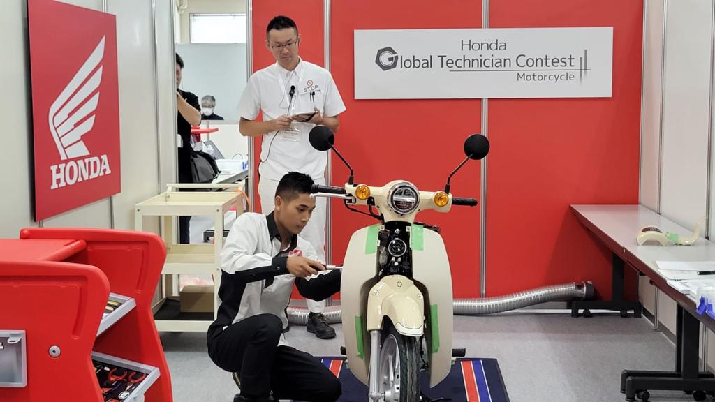 Teknisi Sepeda Motor Honda Indonesia Sabet Gelar Teknisi Terbaik Dunia 