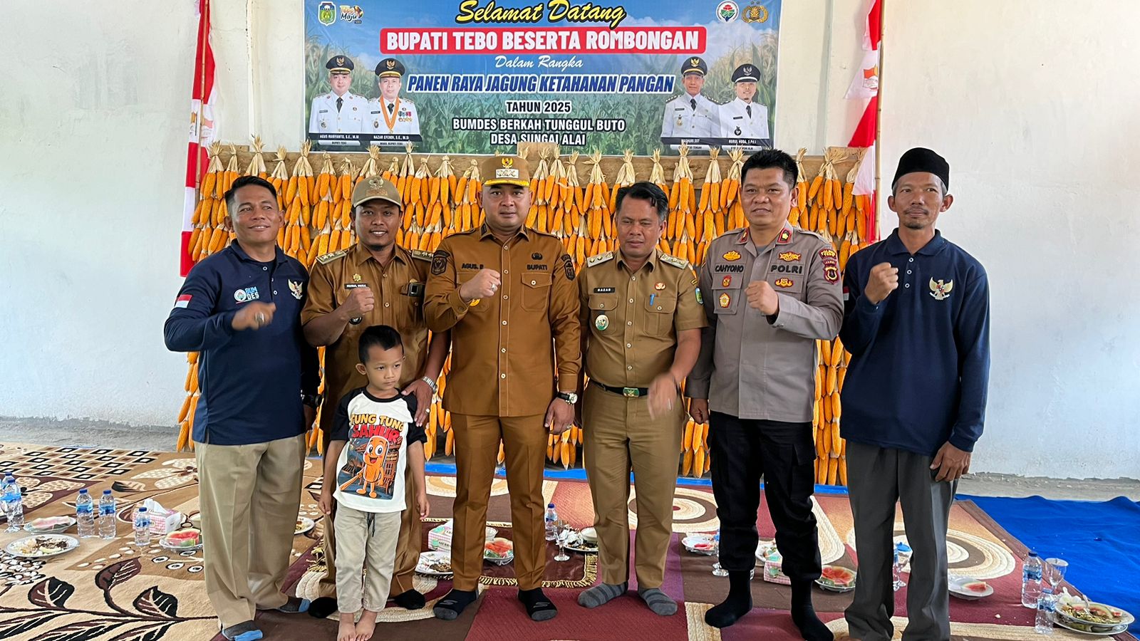 Dukung Ketahanan Pangan, Bupati Gelar Panen Jagung di Desa Sungai Alai