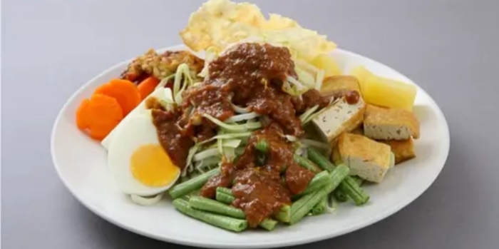 Gado-Gado Hidangan Tradisional Indonesia 