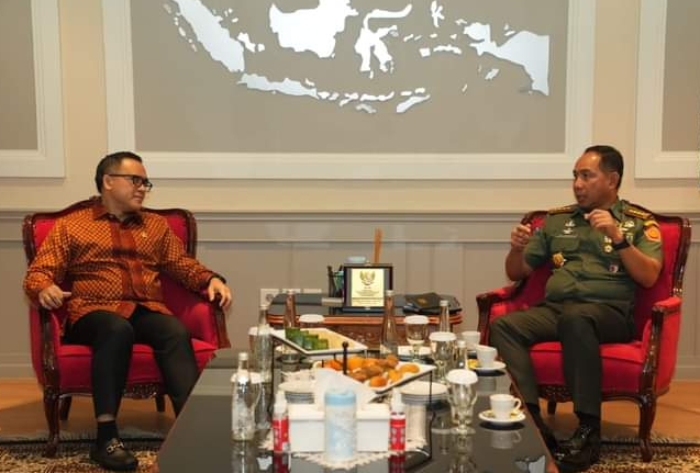 Panglima TNI Audiensi dengan Menpan RB Mengenai Kesejahteraan Prajurit