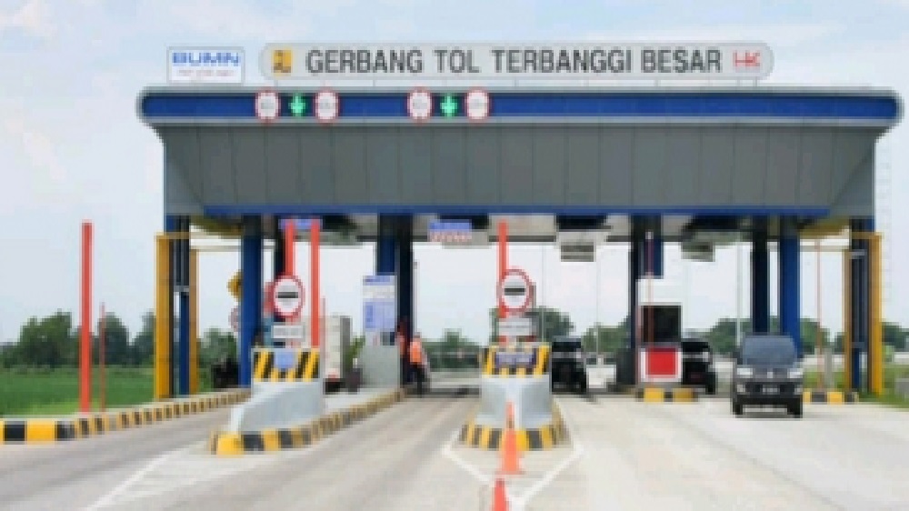 ﻿Arus Balik Lebaran 2024,  Jalan Tol Lampung Mulai Dipadati Kendaraan