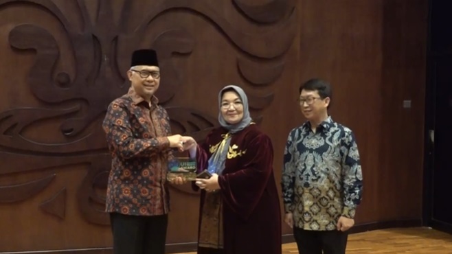 Kota Jambi Raih Penghargaan Universitas Indonesia Green City Metric 2023