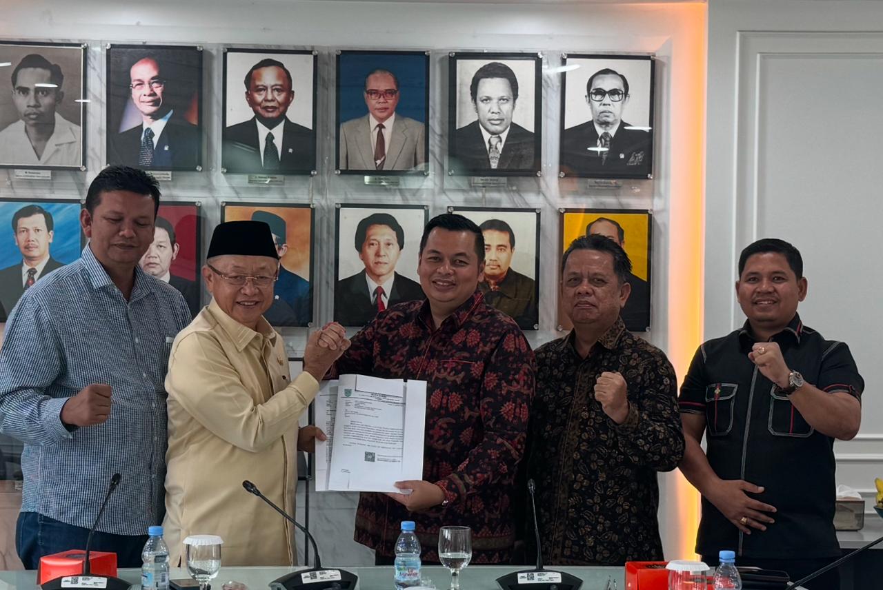 Unsur Pimpinan DPRD Kota Jambi Penambahan Kouta Jargas 2025 untuk Masyarakat