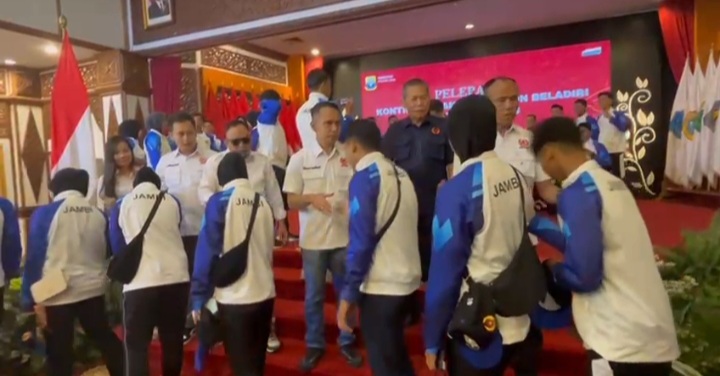 Pelepasan Kontingen Jambi ke PON Bela Diri Kudus, Pemprov Jambi Dukung Penuh Atlet
