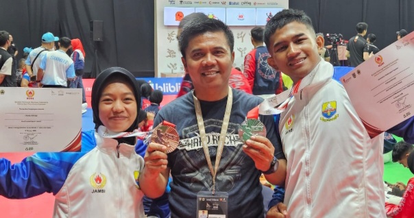 Masih Berjuang Rengkuh Emas, Atlet Tarung Derajat Jambi Sumbang Perak dan Perunggu PON Bela Diri