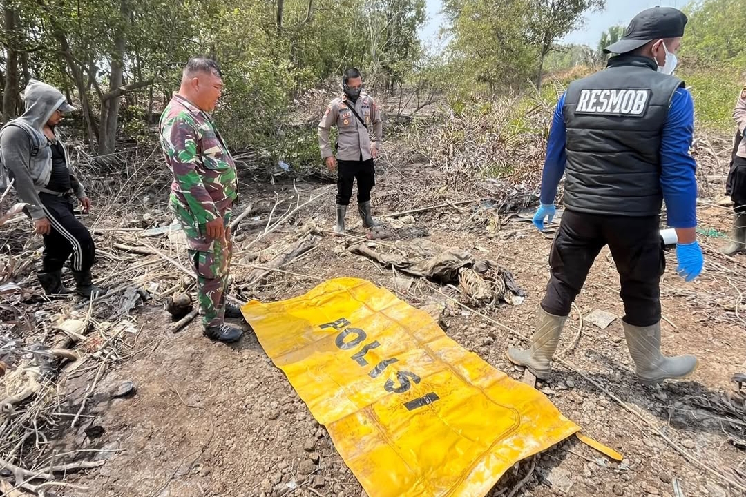 Gegerkan Warga, Kerangka Manusia Tanpa Kepala Ditemukan di Tepi Pantai Desa Sungai Jambat Tanjabtim