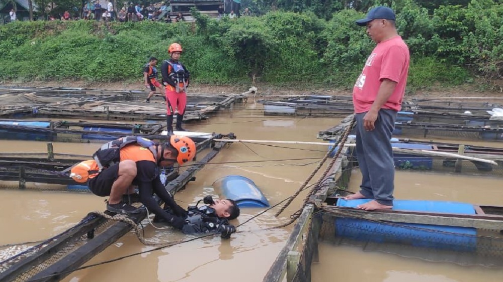 Tersengat Listrik Keramba Ikan, Hermanto Tenggelam di Sungai Batanghari