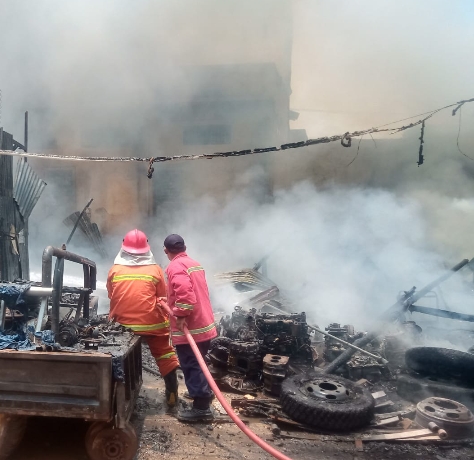 Konsleting Listrik dan Ledakan Tabung Las, Penyebab Terjadinya Kebakaran di Kelurahan Talang Banjar Kota Jambi