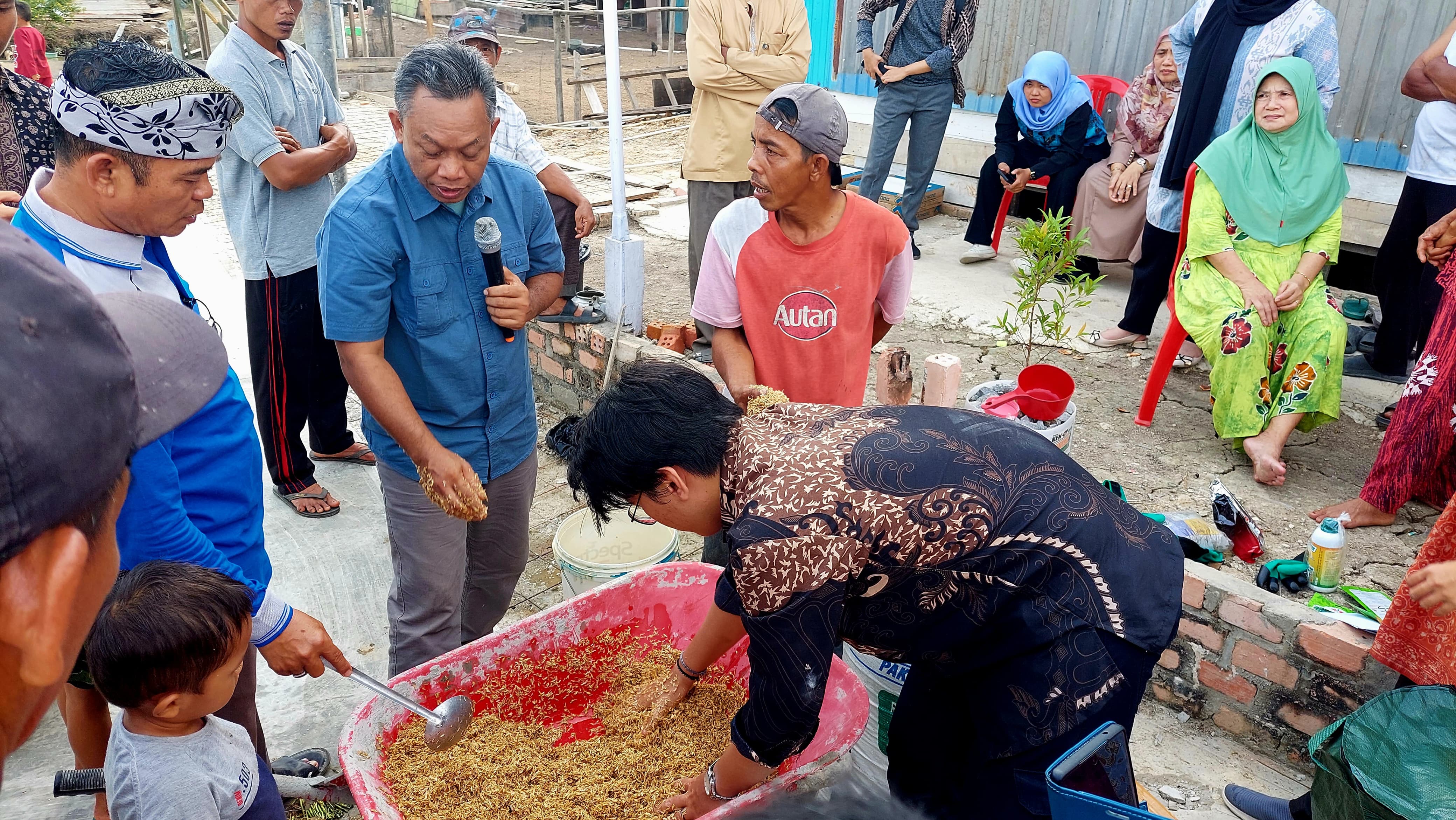 Inovasi Pengolahan Limbah Sekam Padi di Hari Jadi Kabupaten Tanjung Jabung Barat