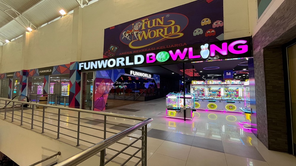 Pertama dan Terbaru di Jambi, Funworld Hadir dengan Funworld Bowling dan Win Inc Box Area