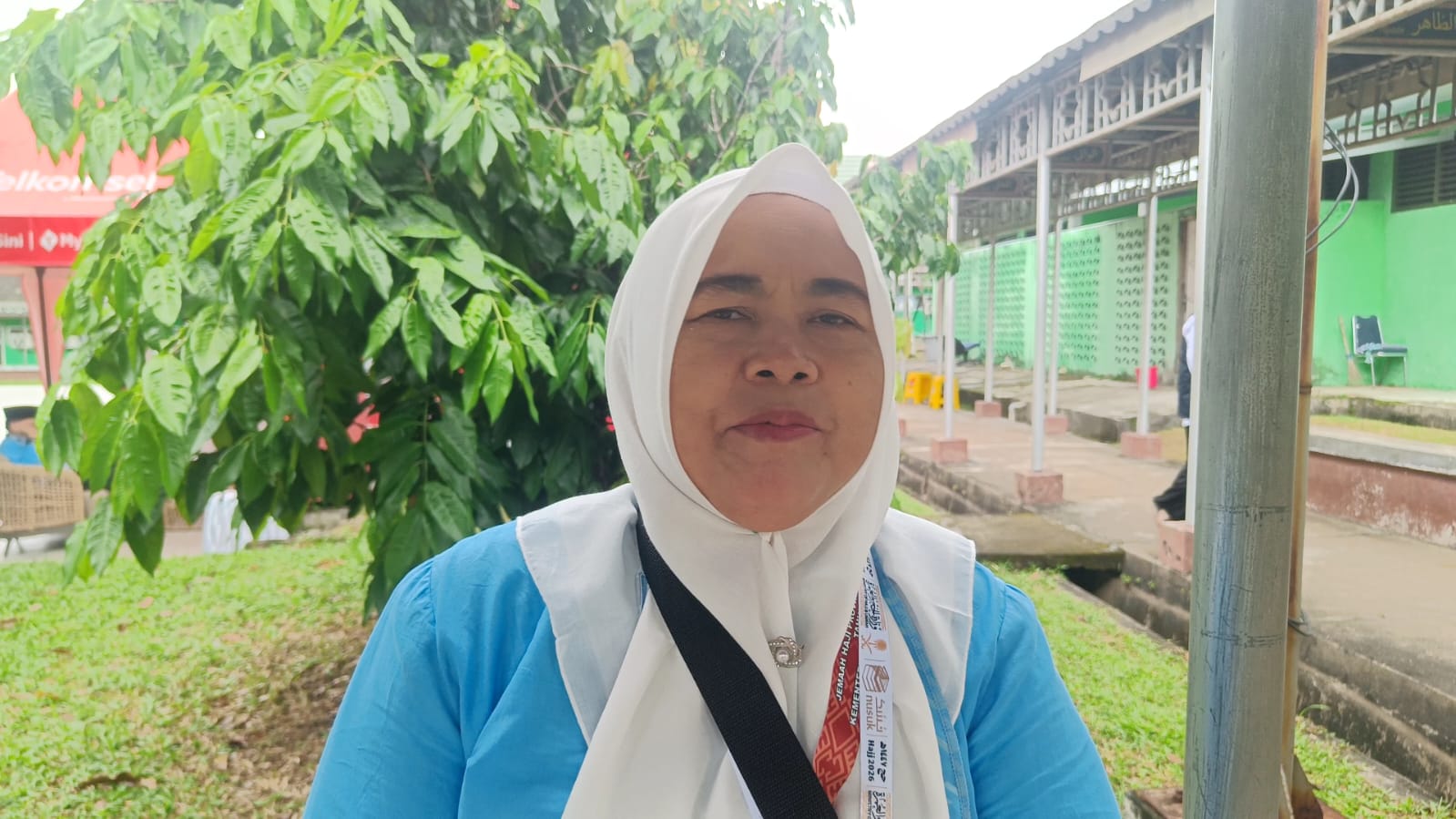 Penjual Jamu Keliling Kumpulkan Uang Receh Untuk Berangkat Haji