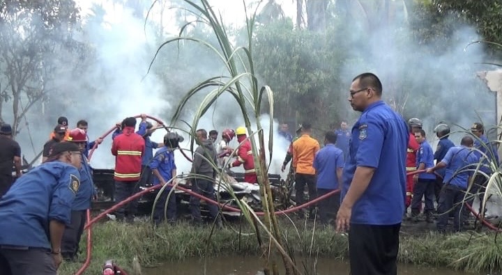 Satu Rumah Semi Permanen di Kelurahan Patunas Ludes Dilalap Api