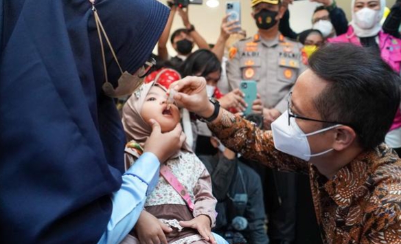 Atasi KLB, Imunisasi Polio Tambahan Digelar Serentak di 3 Daerah