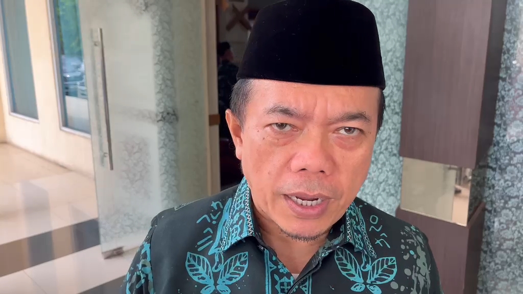 Hari Pertama WFH Gubernur Jambi Perketat Pengawasan ASN