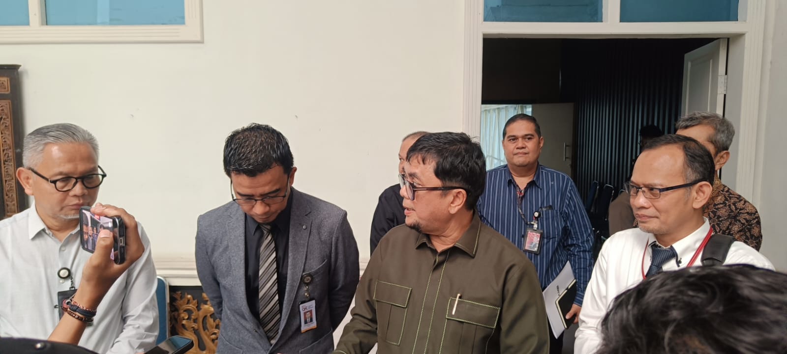 RDP DPRD Jambi Pastikan Dana Nasabah Aman, Audit Forensik Dipercepat