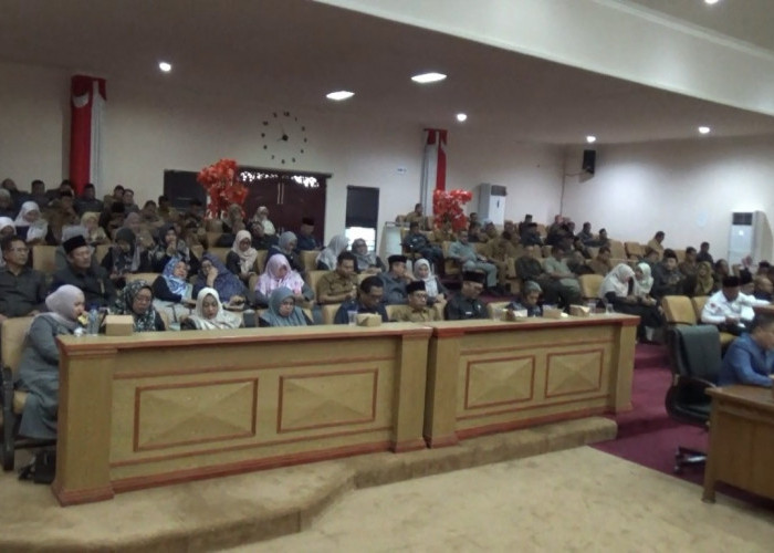 DPRD Tanjab Barat Sahkan Raperda Pertanggungjawaban Pelaksanaan APBD 2025