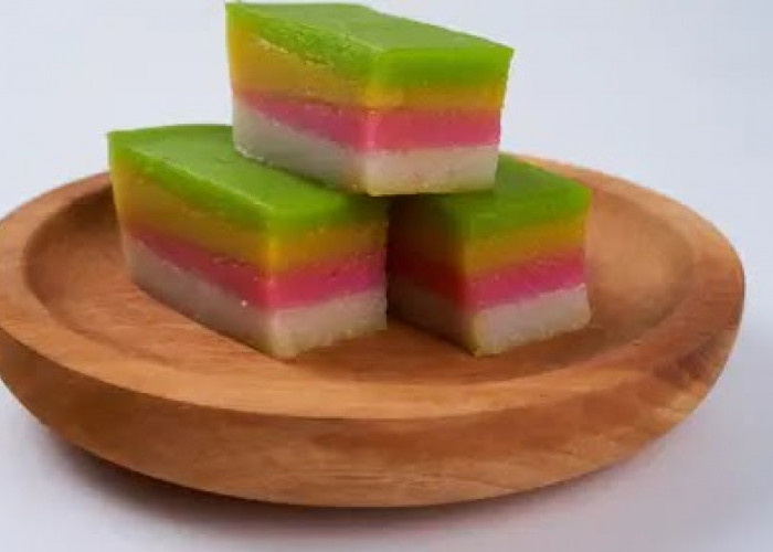3 Resep Kue Lapis Kukus yang Manis dan Lembut