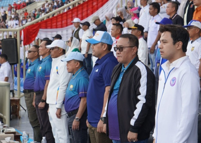 Buka Gubernur Cup di Stadion Swarnabhumi, Gubernur Al Haris Harap Ada Talenta-Talenta Sepak Bola dari Jambi