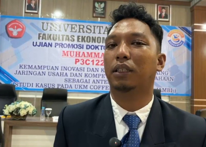 Pengusaha Coffeeshop Raih Gelar Doktor Ekonomi Lewat Riset Daya Saing UKM Coffeeshop