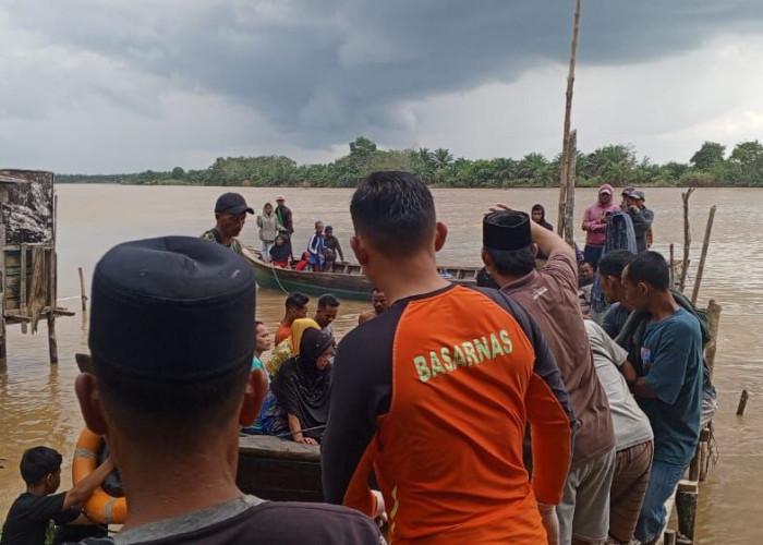 Bocah di Jambi Hanyut Sejauh 1 Km Akibat Jatuh dari Kapal