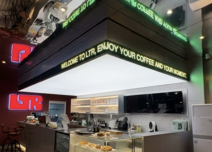 Mengenal Cafe LTR - Light The Rooftop, Destinasi Nongkrong Baru di Jantung Kota Jambi