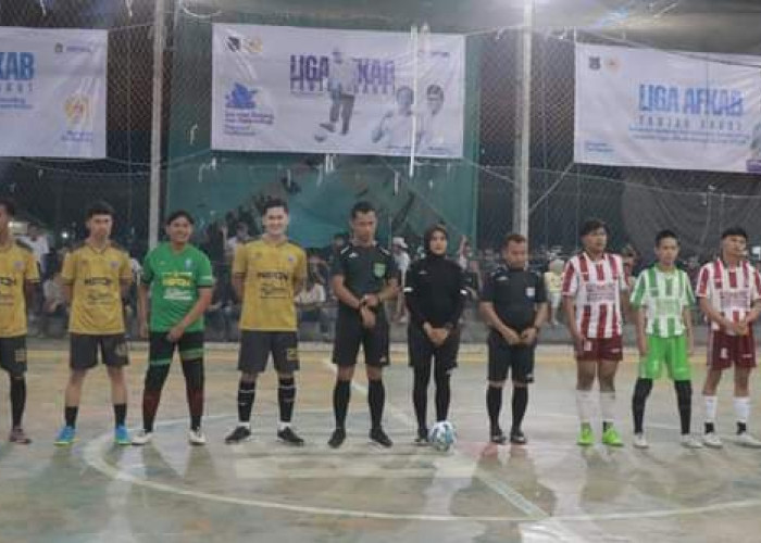 Bupati Anwar Sadat Resmi Buka Liga Asosiasi Futsal Kabupaten Tanjab Barat 2024