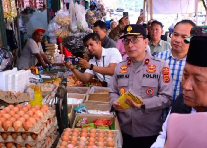 Wakapolda Jambi Bersama Satgas Pangan Sidak Pasar Angso Duo Jelang Ramadan