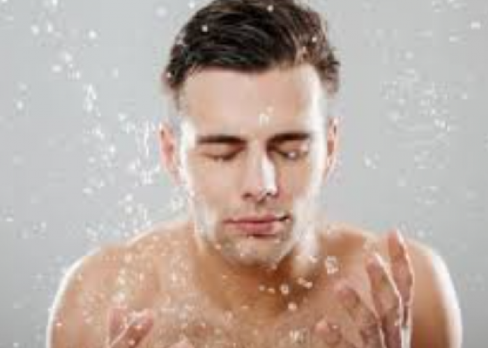 Sering Beraktivitas diluar Rumah? Inilah 4 Jenis Facial Wash yang Bagus Untuk Menjaga Wajah Tetap Bersih