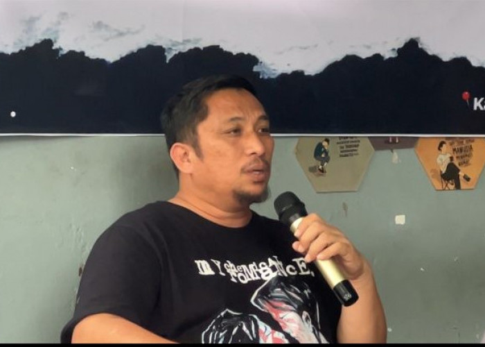 Feri Amsari Nilai Seleksi Hakim Konstitusi Tidak Transparan dan Cederai Netralitas MK