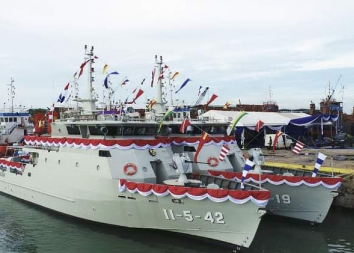 Dua Kapal Patroli Buatan Dalam Negeri Perkuat Jajajaran TNI Angkatan Laut