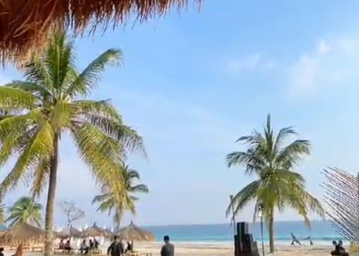 Pantai Baru di Lampung, Menawarkan Keindahan Kebersihan dan Kelembutan Pasir Putih