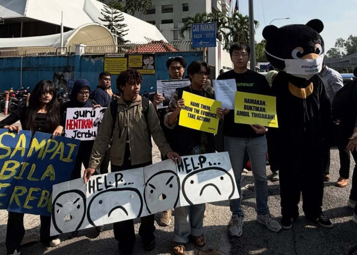 Tuntut Transparansi Data Karhutla, Aktivis Lingkungan Malaysia Gelar Aksi Protes di Depan KBRI Kuala Lumpur