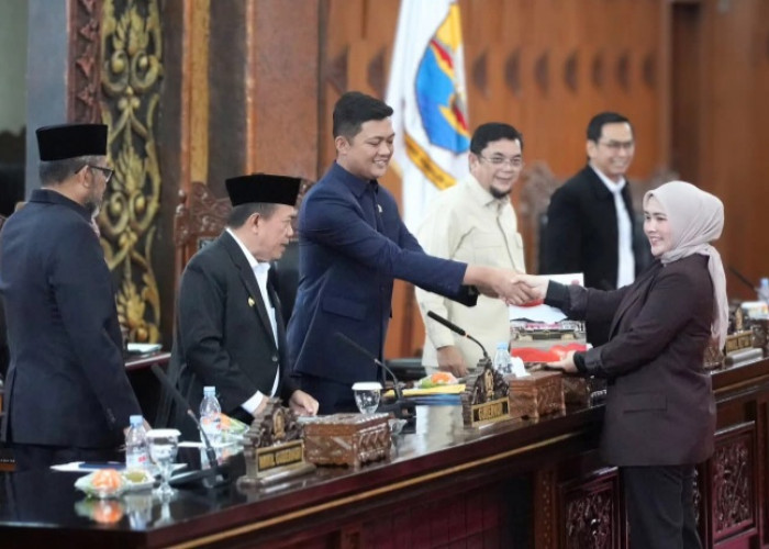 Gubernur Al Haris: Pengambilan Keputusan 4 Ranperda Tunjukkan Komitmen Pembangunan Provinsi Jambi