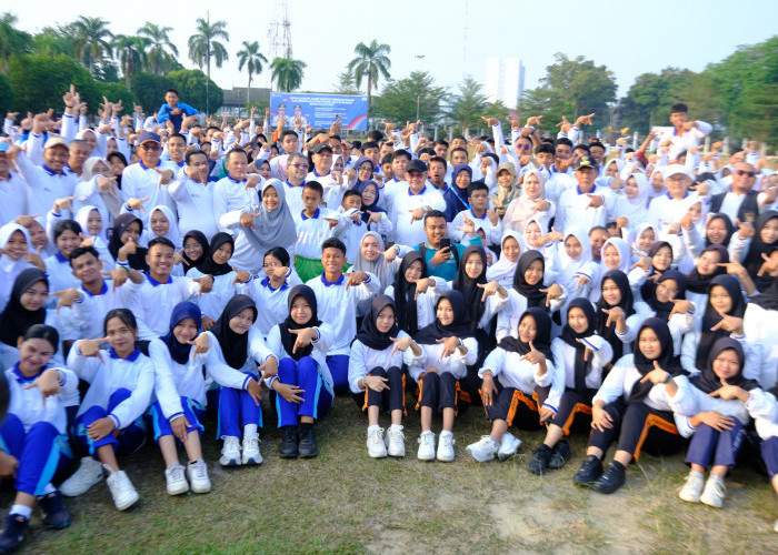 Pemprov Jambi Gelar Senam Anak Indonesia Hebat Bersama Mendikdasmen