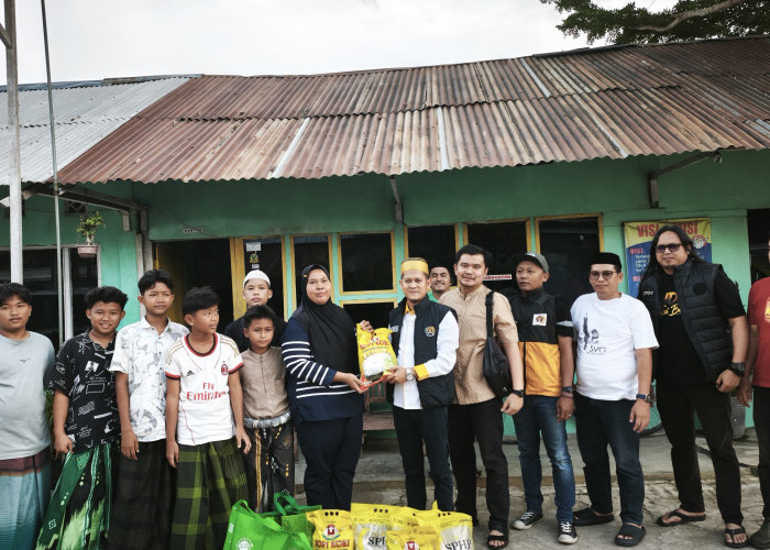 Gelar Baksos ke Panti Asuhan, PWI Kota Jambi Turut Pererat Silaturahmi dengan Buka Puasa Bersama Pengurus 