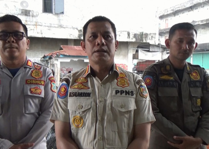 Satpol PP Tanjab Barat Tinjau Bangunan Semi Permanen di Sempadan Sungai yang Belum Miliki Izin  