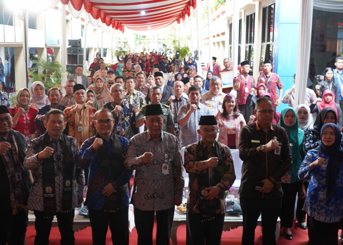 Wagub Sani Dampingi Mendikdasmen Resmikan 4 Blud Smk Negeri Di Jambi