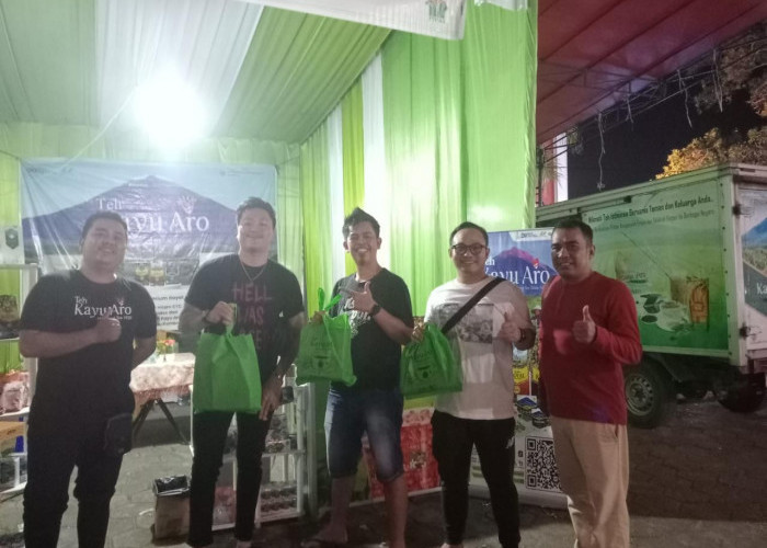 Teh Kayu Aro Jadi Primadona di Sarolangun Festival 2024