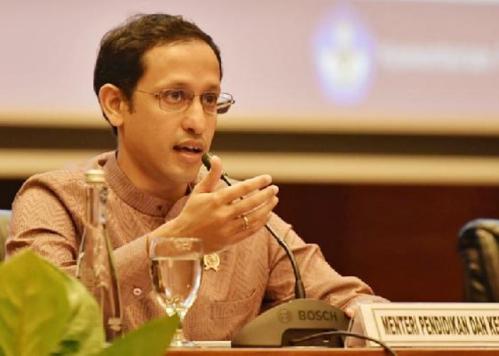 Laptop Korupsi Era Nadiem! Polemik Chromebook, Rekomendasi Jaksa, dan Misteri Pembelokan Teknis
