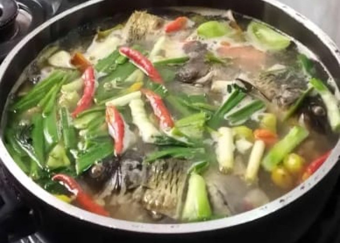 Resep Sup Bola-bola Ikan Mas Kuah Bening yang Segar dan Gurih