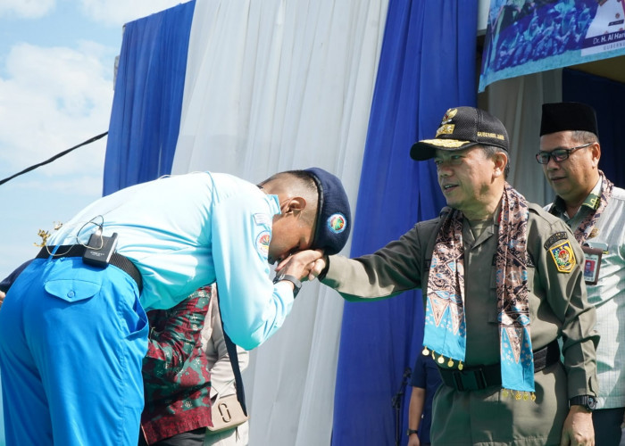 Gubernur Al Haris Kukuhkan 288 Siswa Baru SMAN Titian Teras Angkatan XXXII