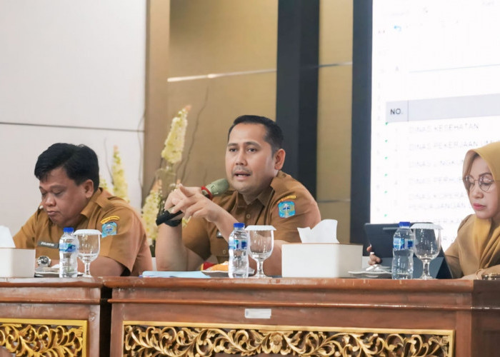 PAD Triwulan I Capai 28,16 Persen, Bupati M. Syukur Minta OPD Cari Terobosan Baru