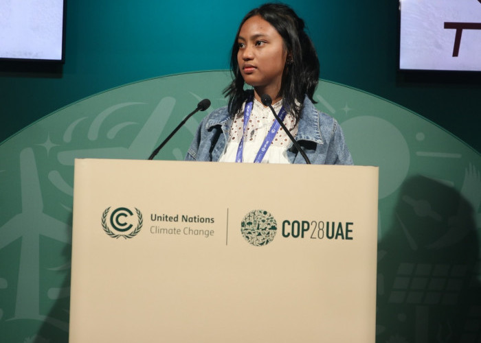 Perempuan Muda Berani Bersuara Menuntut Keadilan di Pertemuan Iklim Internasional