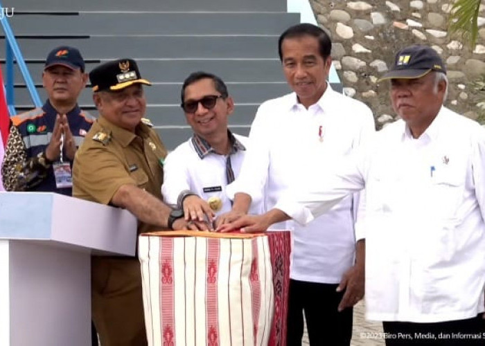 Presiden Jokowi Menunggu Resmi, Polemik RUU DKJ Menanti Klarifikasi