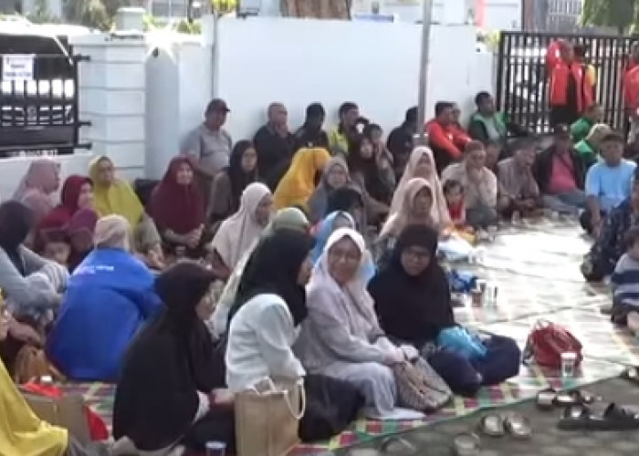 Pojok Berkah TP PKK Jambi Tak Hanya Bagikan Sarapan Bergizi, Warga Juga Diedukasi dan Dapat Hadiah