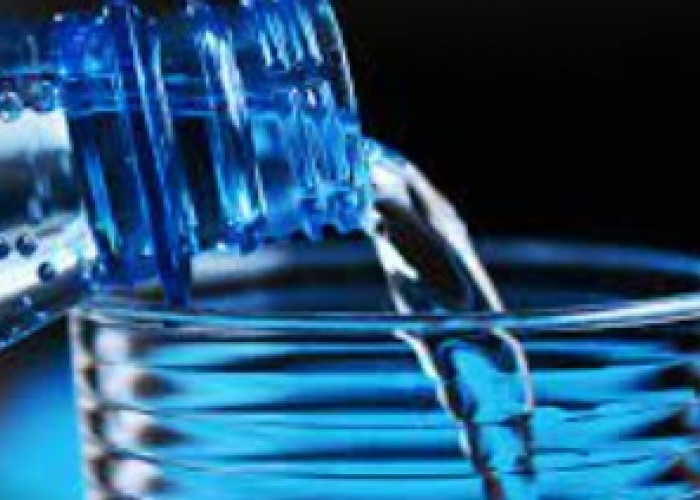 Pentingnya Minum Air Putih untuk Kesehatan Tubuh: Berapa Liter yang Diperlukan?
